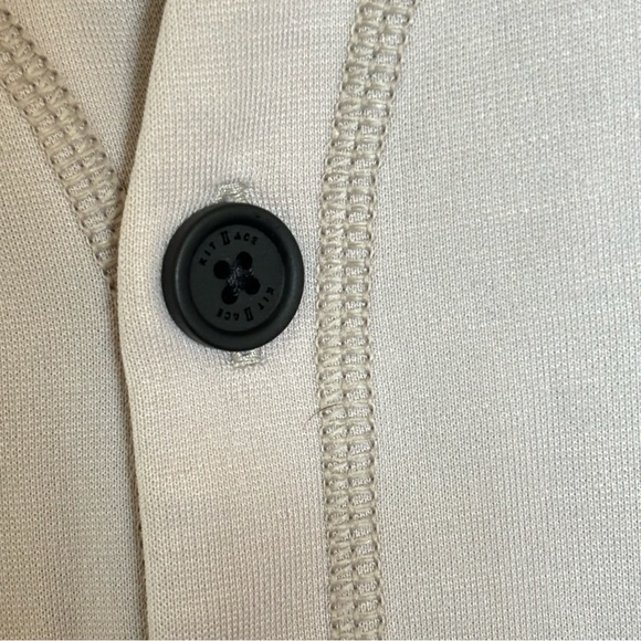 Kit and Ace Make Moves Cardigan V Neck Lightweight Sweater Size Large - Picture 2 of 5